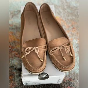 🤎🤎 Aldo Loafers
